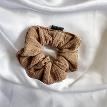 Charger l'image dans la galerie, Chouchou tricot noisette