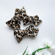 Charger l'image dans la galerie, Bouclette leopard
