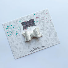 Charger l'image dans la galerie, Boucle Jessica - Blanche
